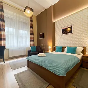 Apartamento Abt, Budapeste